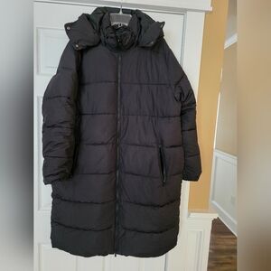 Athleta Syratus Puffer Parka Womans Size Large Black Puffer Coat with Hood New